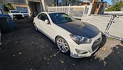2013 Hyundai Genesis 2.0T Premium