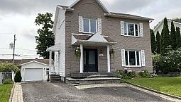 Maison Clé En Main, 2 Étages, 5 Chambres, Avec Garage