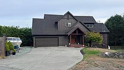 West Coast Custom On 1.55 Acres (Sooke)