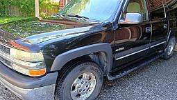Chevrolet Suburban 4x4