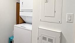 2 Bed 2 Bath Apartment Lease Take Over - West End