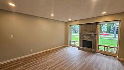 Side-by-side House | 3 Bed | 1.5 Bath | Finished Basement