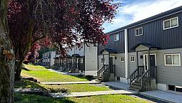 Beautiful 3 Bedroom Townhouse In Port Alberni
