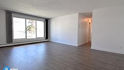 Large 2 Bdrm & Den In Old Strathcona! Excellent Location!!!