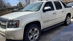 2009 Chevrolet  Ltz  Avelanche  4X4