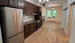 Wow, Renovated  5 1/2, 3Bdrms,1 Parking Space,Cusm,Metro Vendome