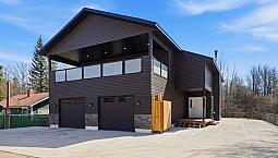 ✨ Lake Living At Its Best – New Build Steps From The Beach! ✨