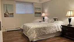 Bright 1-Bedroom Suite On Peaceful Acreage — Utilities Included