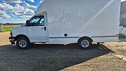 2023 Gmc Savana 3500 Cube Van 