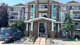 South Terwillegar 2 Bedroom + Den Condo