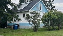 Three Bedroom House Available In Kinistino