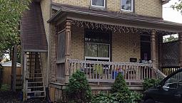 Old South Upper 2 Bedrooms, Parking,Laundry ,Deck 