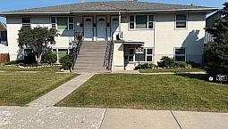 Affordable Inner-City Living – $1250  1-Bed  Short Walk 17Th Ave