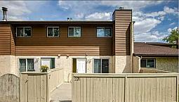 Townhouse For Sale 