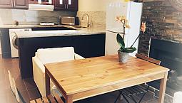 $1,950 / 1Br - 500Ft2 - One Bedroom+One Living Room Near Ubc (Va