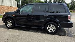 Honda Pilot For Sale! Good Vehicle In And Out!
