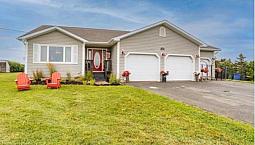Home For Sale - Beautiful Pei 3+ Bed - 3 Bath 1.23 Acres