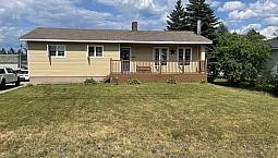 Fantastic Home With A 1 Bedroom Apartment For Extra Income.