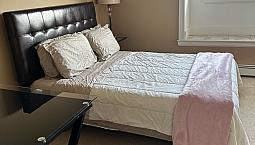 Room For Rent In Fraser Heights