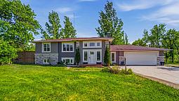 House For Sale: 23086 Pr 311 Highway In The Rm Of Hanover