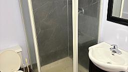 House Of Sale With 50/120 Lot