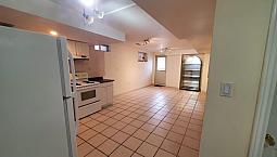 Walkout 2 Bedrooms Ground Level Basement Mississauga East Credit