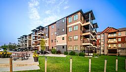 River Front 2 Bed 2 Bath Condo With Underground Parking