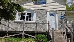 Cottage/Chalet/House In Newfoundland