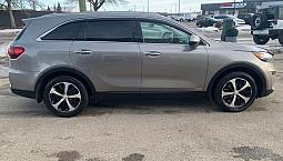 Hot Sell: Daily-Drive Efficient, Clean-Title 7-Seat Sorento 2019