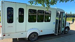 2010 Ford E350 11 Passenger Bus With Wheelchair Accessible V8