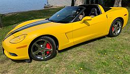 Meticulously Maintained & Cared For 2008 Corvette.  Lady Driven