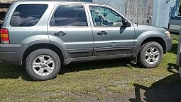 2005 Ford Escape Suv 
