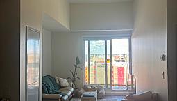 High End Apartment - Lease Takeover Pet Friendly !