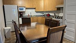 3 Bedroom Condo Full Furnished 