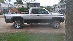 2001 Dodge Ram 4X4 2500$