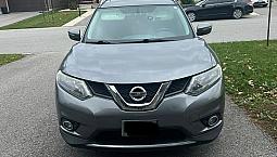 2015. Nissan Rogue. Sv
