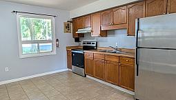 Spacious Pet-Friendly Corner 2-Bdr Townhome, Town Of Alvinston