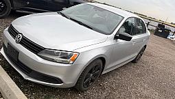Vw Jetta 2011 (Low Km) 