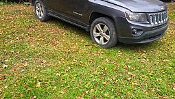 Jeep Compass 4 Porte Wagon 2015 2 .4 Litre 4 Cil Économique