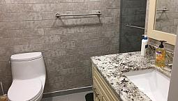 $1695 All Inclusive Bright 1 Bedroom Apartment Near Stc