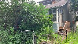 Character Home Resto / Infill Alberta Ave