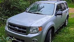 2010 Ford Escape Xlt Awd 3.0L V6 – Remote Start – Hitch – $3,400
