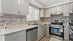 Classy 3 Bedroom Townhouse For Rent