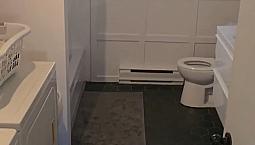 2 Bedroom, 1 Bathroom Apartment