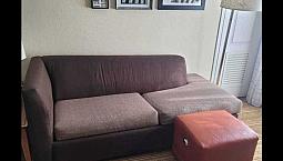 Master Bedroom For Rent 
