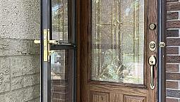1-bedroom Suite In A House -separate Private Entrance– West End