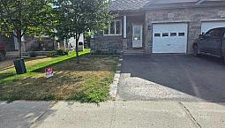 2 Bed 1 Bath House In Embrun 