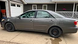 2005 Toyota Camry Le 4Dr