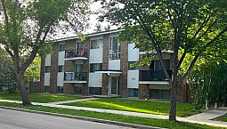 Large 2 Bedroom With Balcony. Walk To U Of A And White Ave.