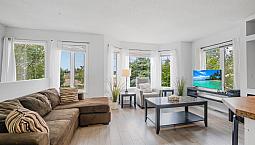 2 Bedroom Condo In Strathmore Fully Furnished, All Included